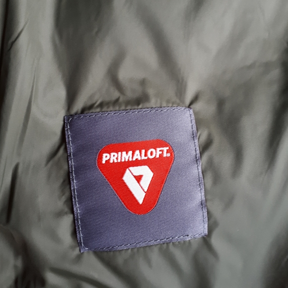 GAP Primaloft Super Warm Down Vest - Picture 7 of 10